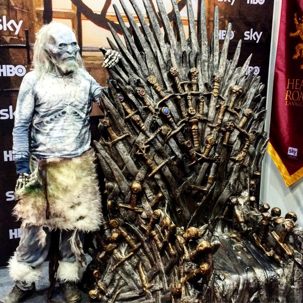 Vienna ComicCon 2015. Aufstellen zum Größenvergleich!